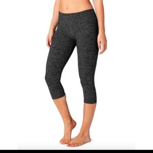 Beyond Yoga Capri Leggings